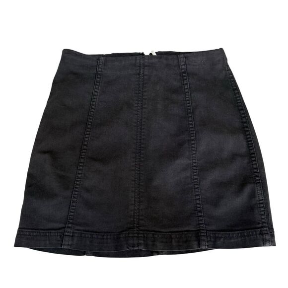 Free People Stretch Denim Mini Skirt Women's Size 4 black - Picture 1 of 6